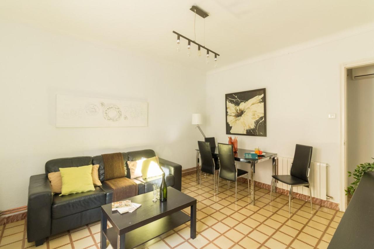 Rentbcn City Center Apartment Barcelona Exteriör bild